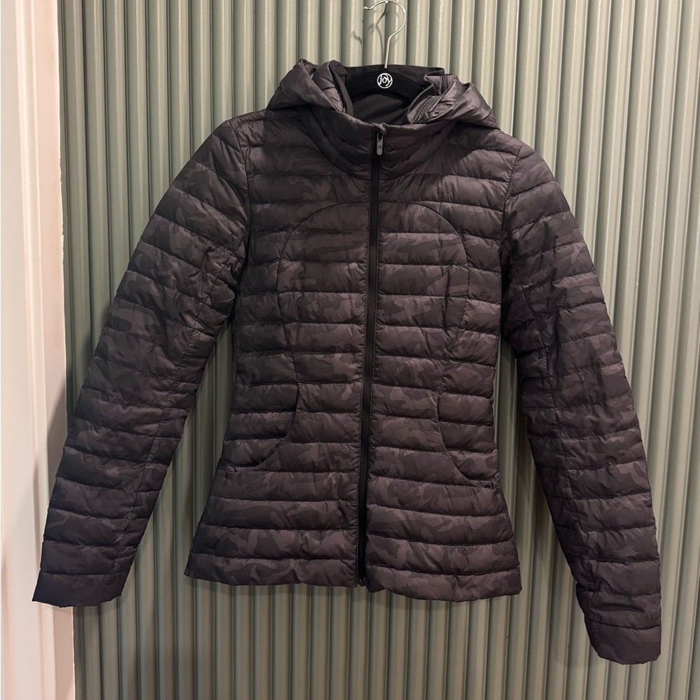 Lululemon jacket - Picture 4 of 5